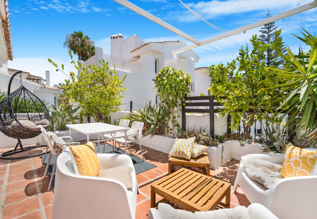 Apartamento en Nueva andalucia - Cozy Penthouse in Nueva Andalucia, Marbella