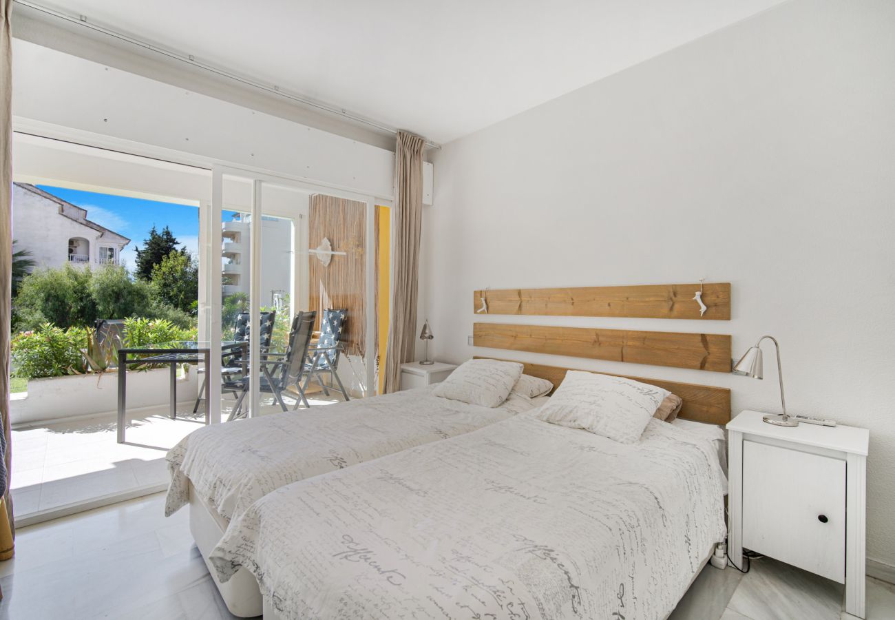 Apartamento en Marbella - 2 Bedrooms in heart of Puerto Banus