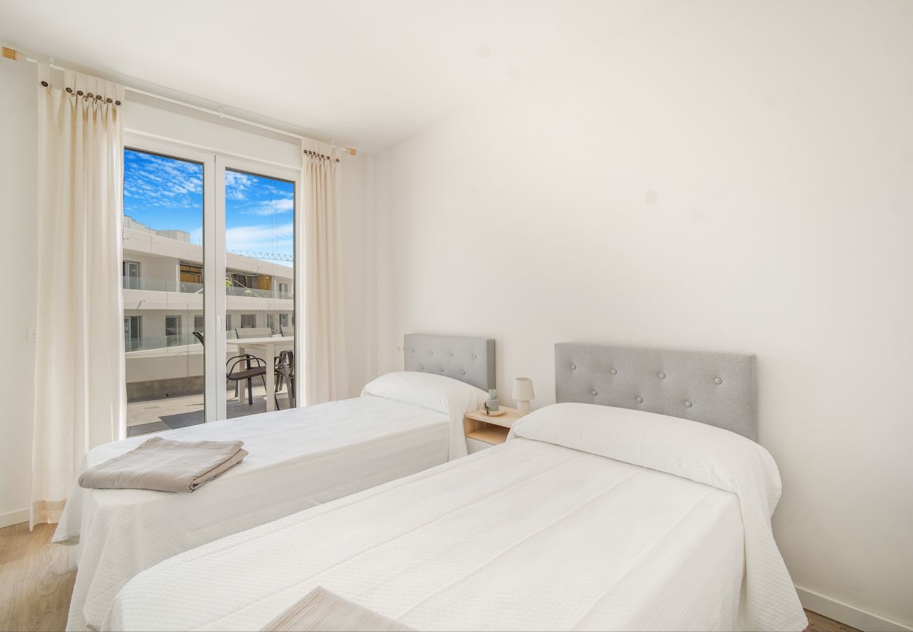 Apartment in Nueva andalucia - La Campana, Nueva Andalucia