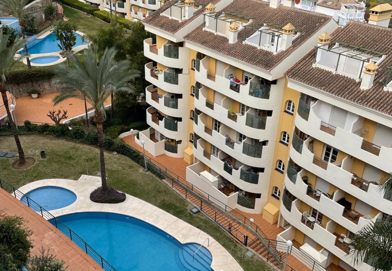 Apartment in Marbella - Cozy apartment with Sea view in Nueva Andalucia, Marbella
