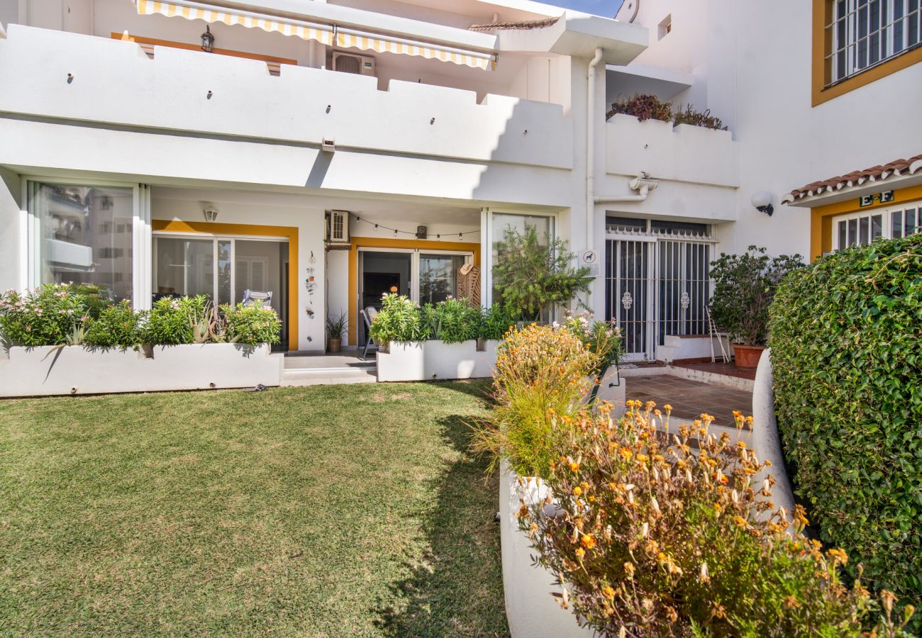 Apartment in Marbella - 2 Bedrooms in heart of Puerto Banus